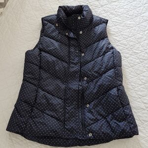 Gap Women's Dark Navy and Polka Dot Puffer Vest, Size S